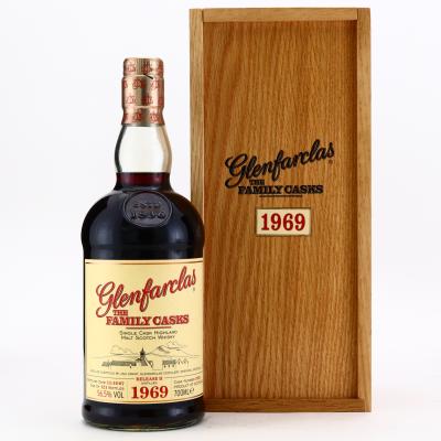 Glenfarclas 1969 Family Cask #3185 / Release II Glenfarclas 1969 Family Cask #3185 / Release II