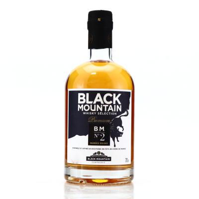 Black Mountain Premium Whisky / B.M. No.2