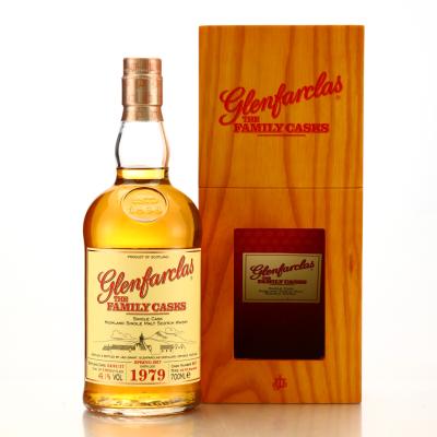 Glenfarclas 1979 Family Cask #8817 / Spring 2017