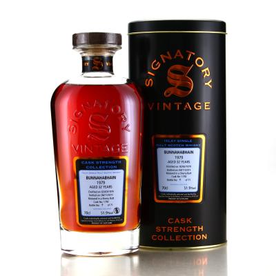 Bunnahabhain 1979 Signatory Vintage 32 Year Old Cask Strength