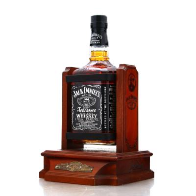Jack Daniel's Old No.7 Brand 80 Proof 1.75 Litre / with Pouring Cradle