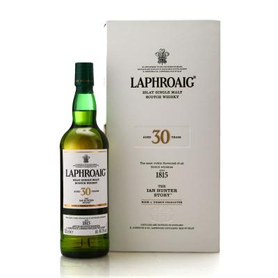 Laphroaig 30 Year Old The Ian Hunter Story Book 1