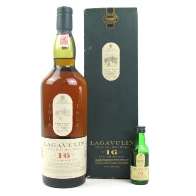 Lagavulin 16 Year Old White Horse 1 Litre / Including Miniature