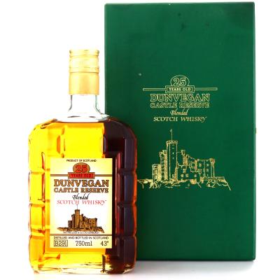 Dunvegan Castle Reserve 25 Year Old 75cl / SA Import