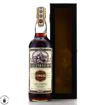 Glenfarclas 'Ballindalloch' 1966 Jack Wiebers / Old Train Line