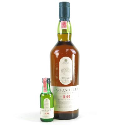 Lagavulin 16 Year Old White Horse Bottling / Including Miniature