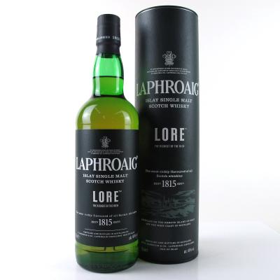 Laphroaig Lore / First 200 Bottles