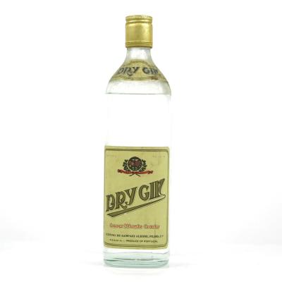 Caves Monte Crasto Dry Gin Circa 1980s Caves Monte Crasto Dry Gin Circa 1980s