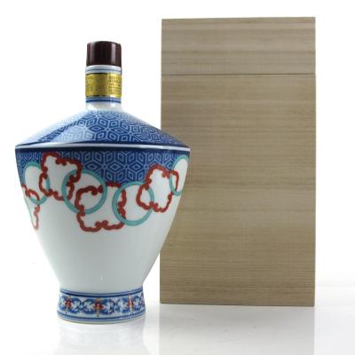 Hibiki 21 Year Old Ceramic Arita Decanter 60cl Hibiki 21 Year Old Ceramic Arita Decanter 60cl