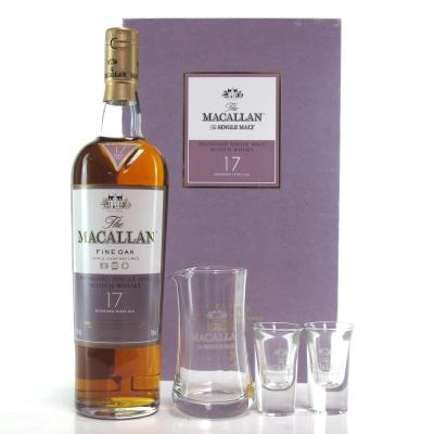 Macallan 17 Year Old Fine Oak Gift Pack / Including 2 x Glasses and Jug