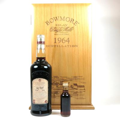Image for Bowmore 1964 Single Cask 35 Year Old (No.5 of 99) Image for Bowmore 1964 Single Cask 35 Year Old (No.5 of 99)