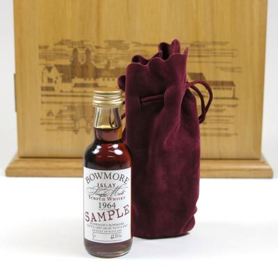Image for Bowmore 1964 Single Cask 35 Year Old (No.5 of 99) Image for Bowmore 1964 Single Cask 35 Year Old (No.5 of 99)