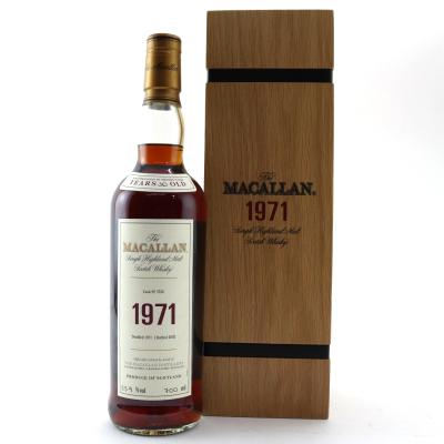 Macallan 1971 Fine and Rare 30 Year Old 