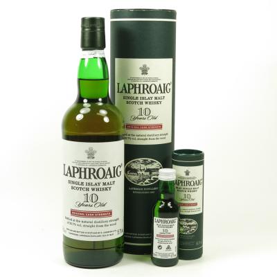 Laphroaig 10 Year Old Cask Strength 55.7% / 70cl and 5cl