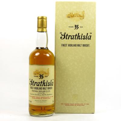 Strathisla 35 Year Old Bicentenary / Including Scarf and bag